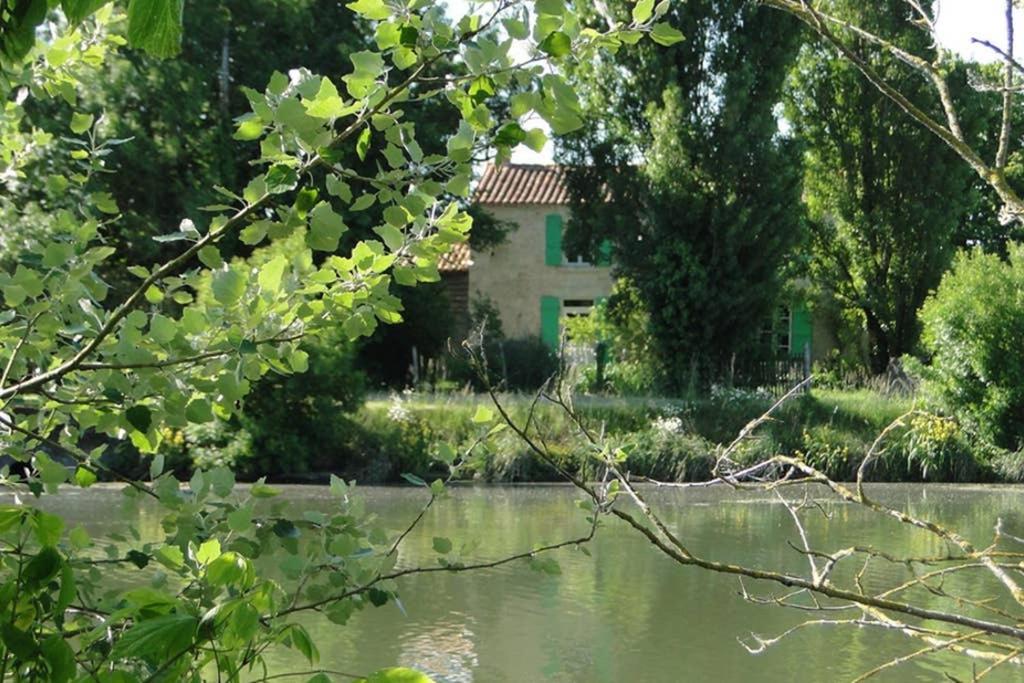 Holiday home La Garauderie